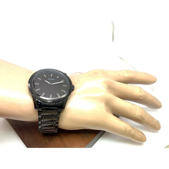 Guess Men's Watch GW0626G3 Quartz Black Dial Stainless Steel 44mm - Picture 5 of 15